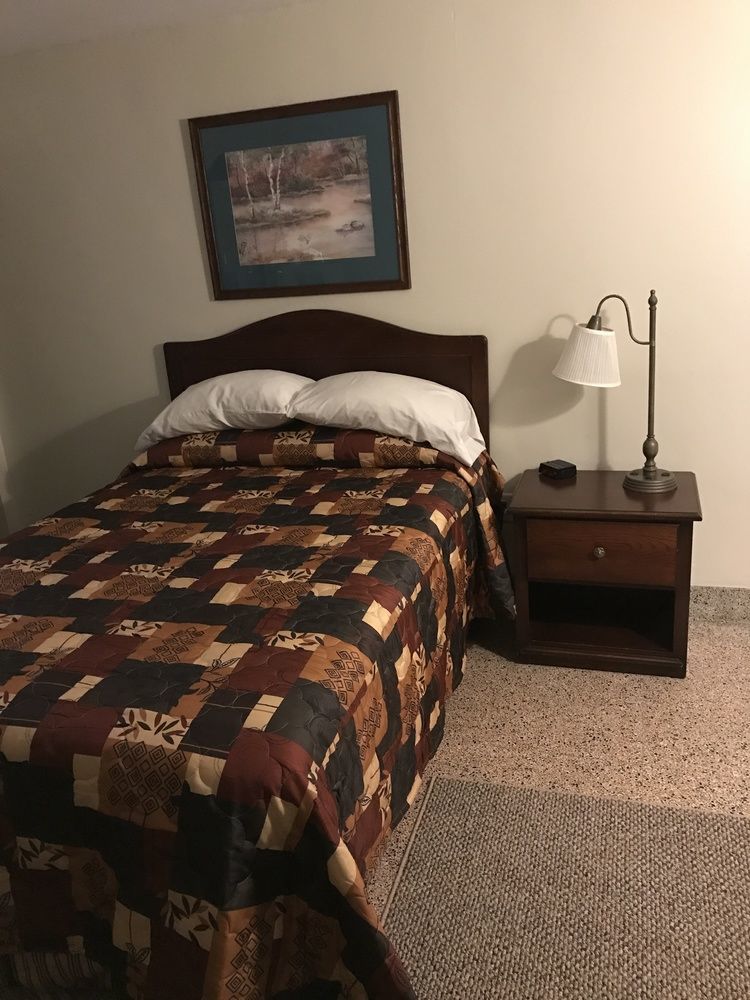 Evergreen Motel Осуиго Экстерьер фото