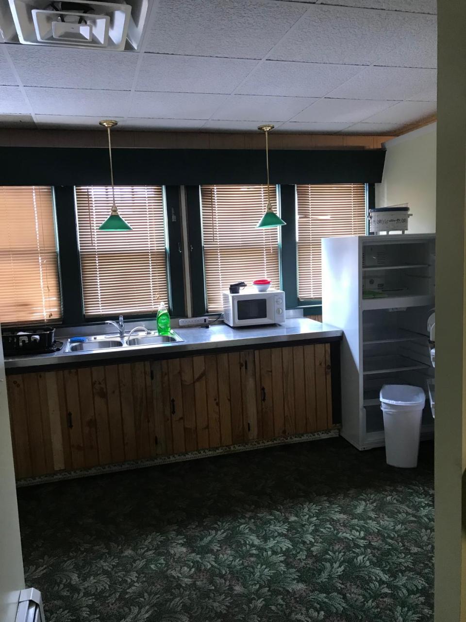 Evergreen Motel Осуиго Экстерьер фото