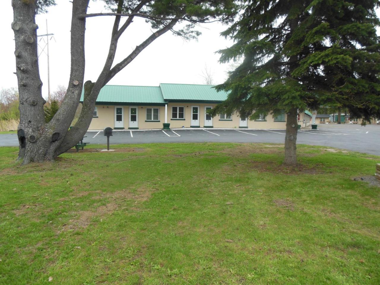 Evergreen Motel Осуиго Экстерьер фото