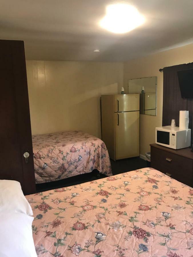 Evergreen Motel Осуиго Экстерьер фото