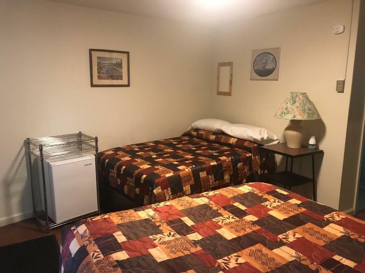 Evergreen Motel Осуиго Экстерьер фото